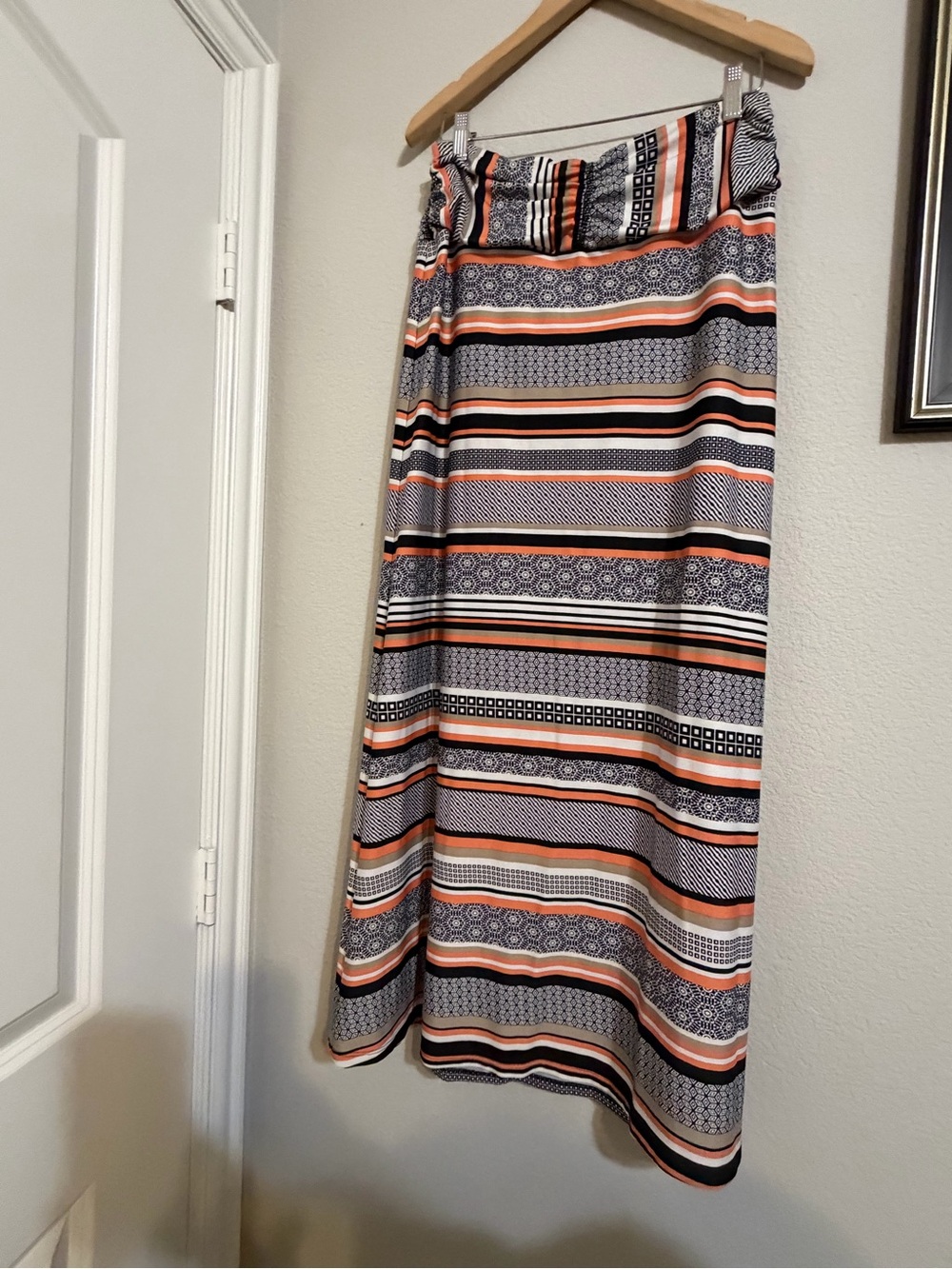 Cato Black, White & Coral Geometric Stripe Skirt